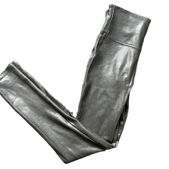 SPANX BLACK FAUX LEATHER HIGH WAISTED FULL LENGTH LEGGING SIZE SMALL - Picture 5 of 10